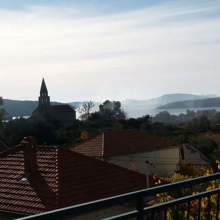 Ancica - 200 M From Beach スラノ